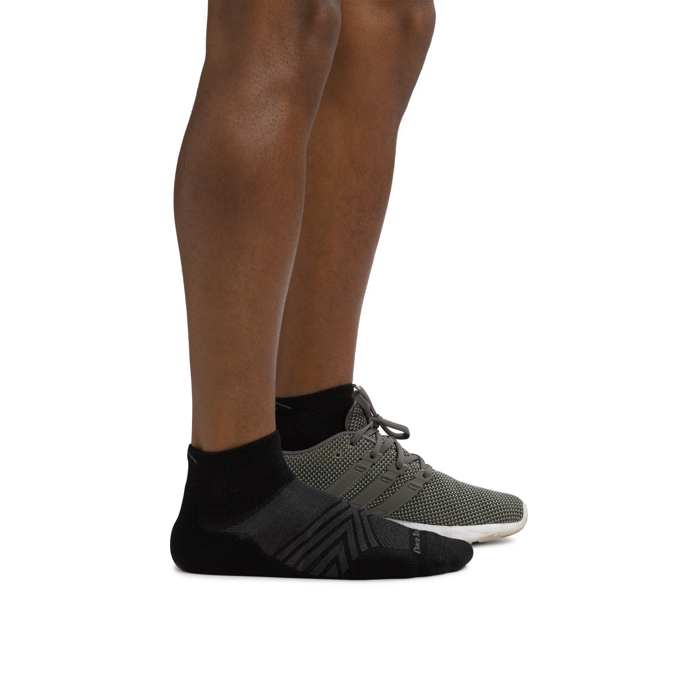 Darn Tough Merino Wool Men's Coolmax? Run Quarter Ultra-Lightweight Running Socks - Image 5