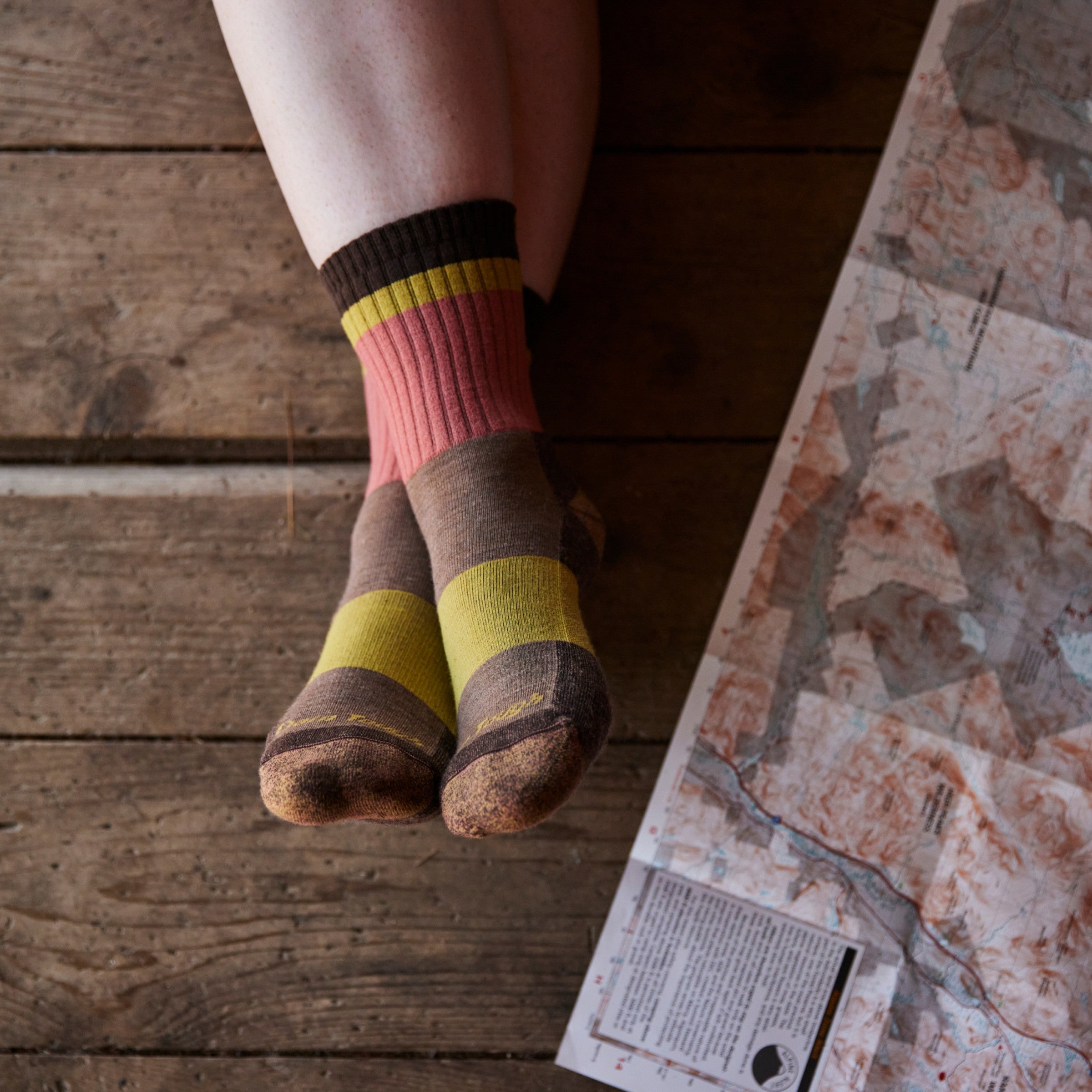 Darn Tough Merino Wool Women's Heady Betty Micro Crew Lightweight Hiking Socks - Image 2