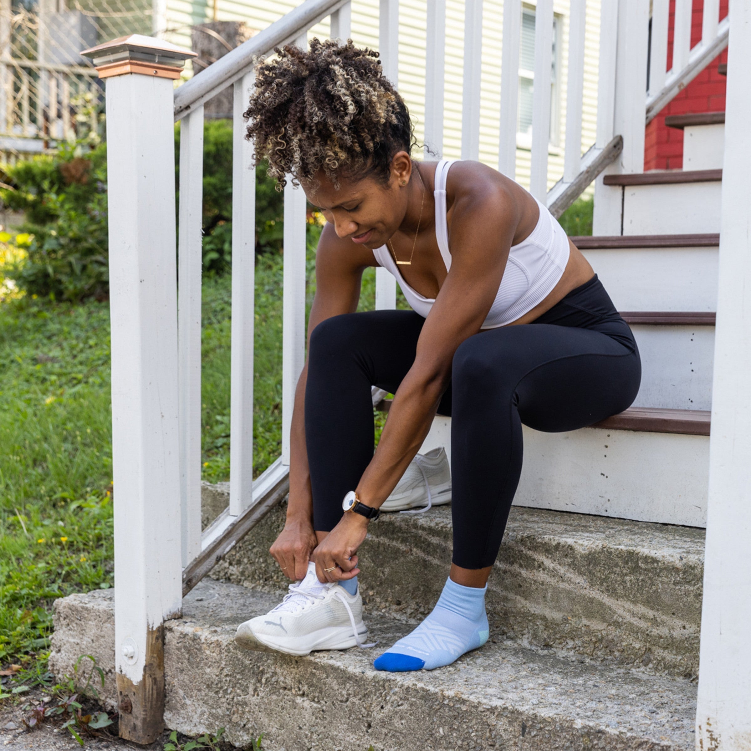 Darn Tough Merino Wool Women's Run Quarter Cushioned Ultra-Lightweight Running Socks - Image 8