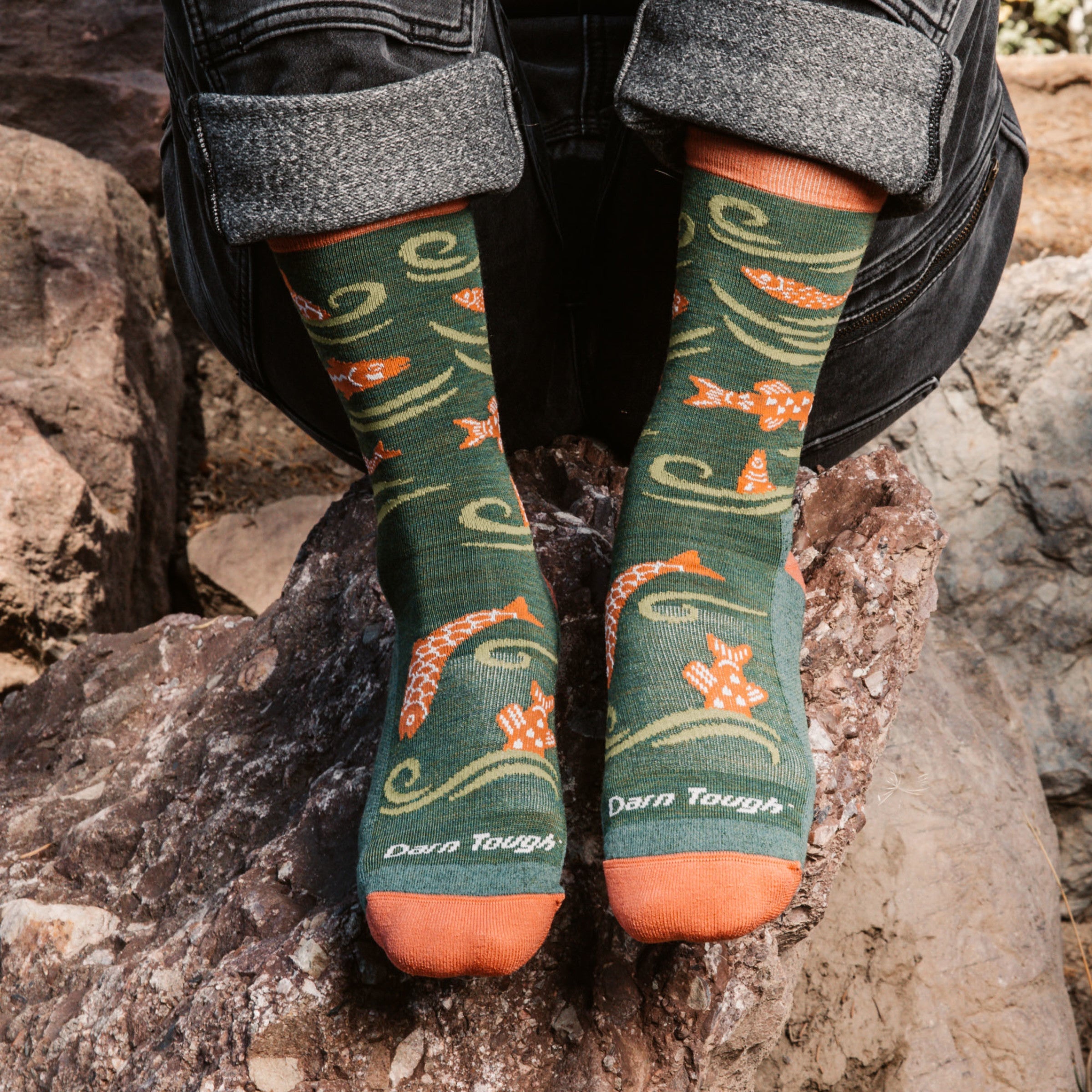 Darn Tough Merino Wool Women's Homer Crew Lightweight Lifestyle Socks - Image 6