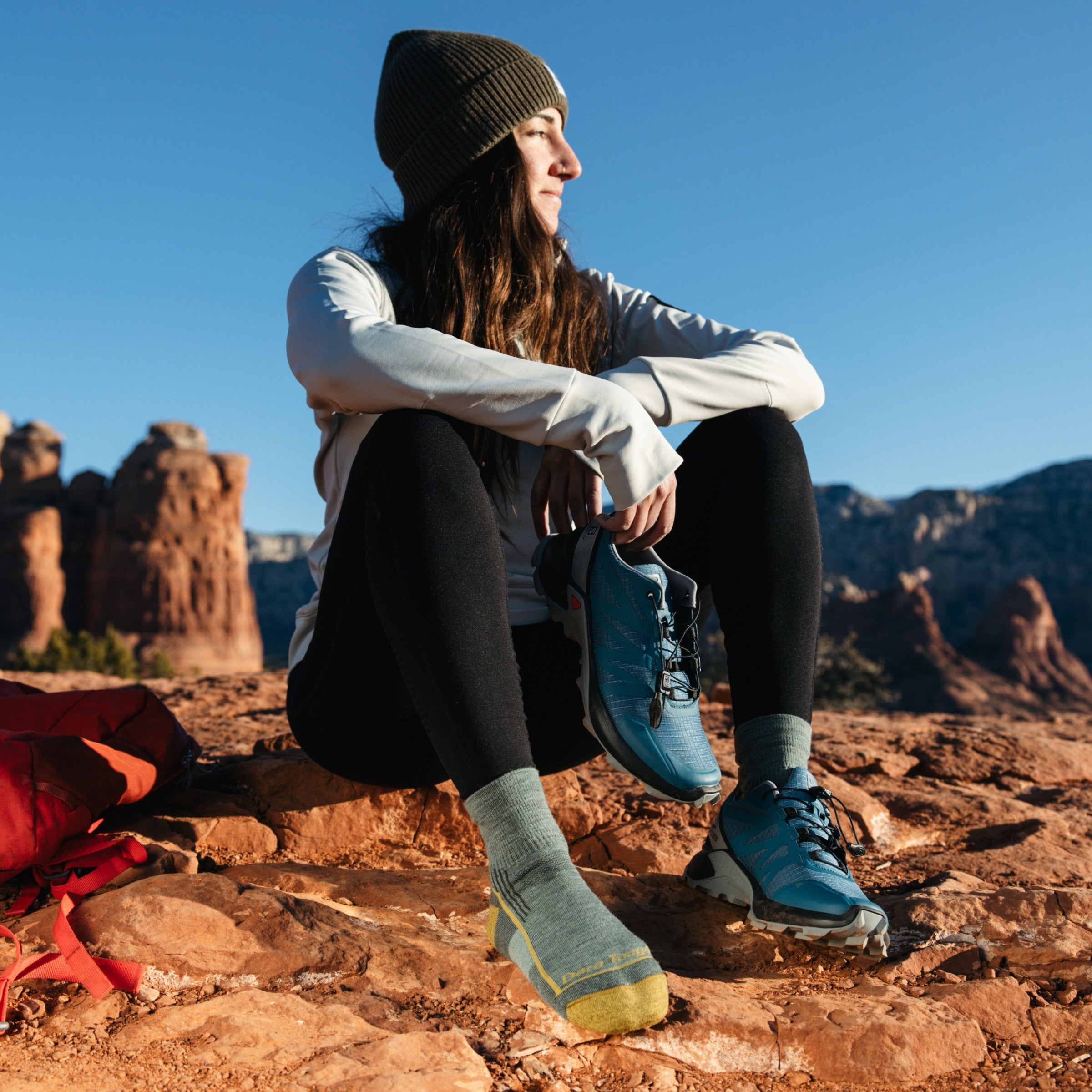 Darn Tough Merino Wool Women's Hiker Quarter Midweight Hiking Socks - Image 6