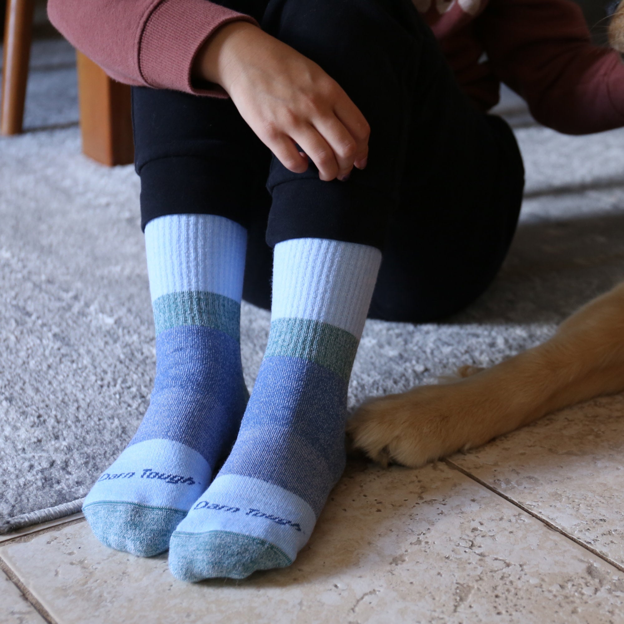 Darn Tough Merino Wool Kids Hill Topper Micro Crew Heavyweight Hiking Socks - Image 2