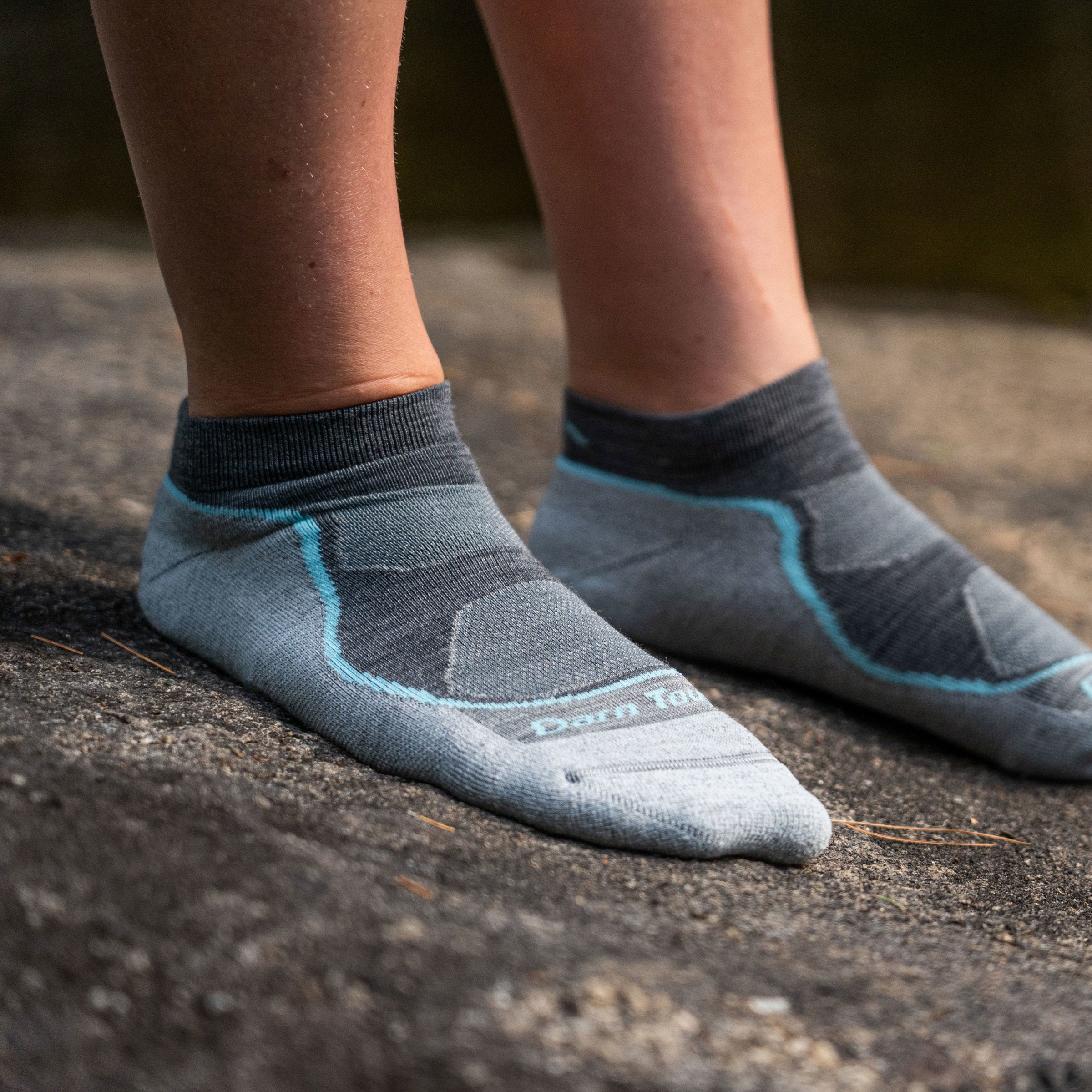Darn Tough Merino Wool Women's Light Hiker No Show Lightweight Hiking Socks - Image 12