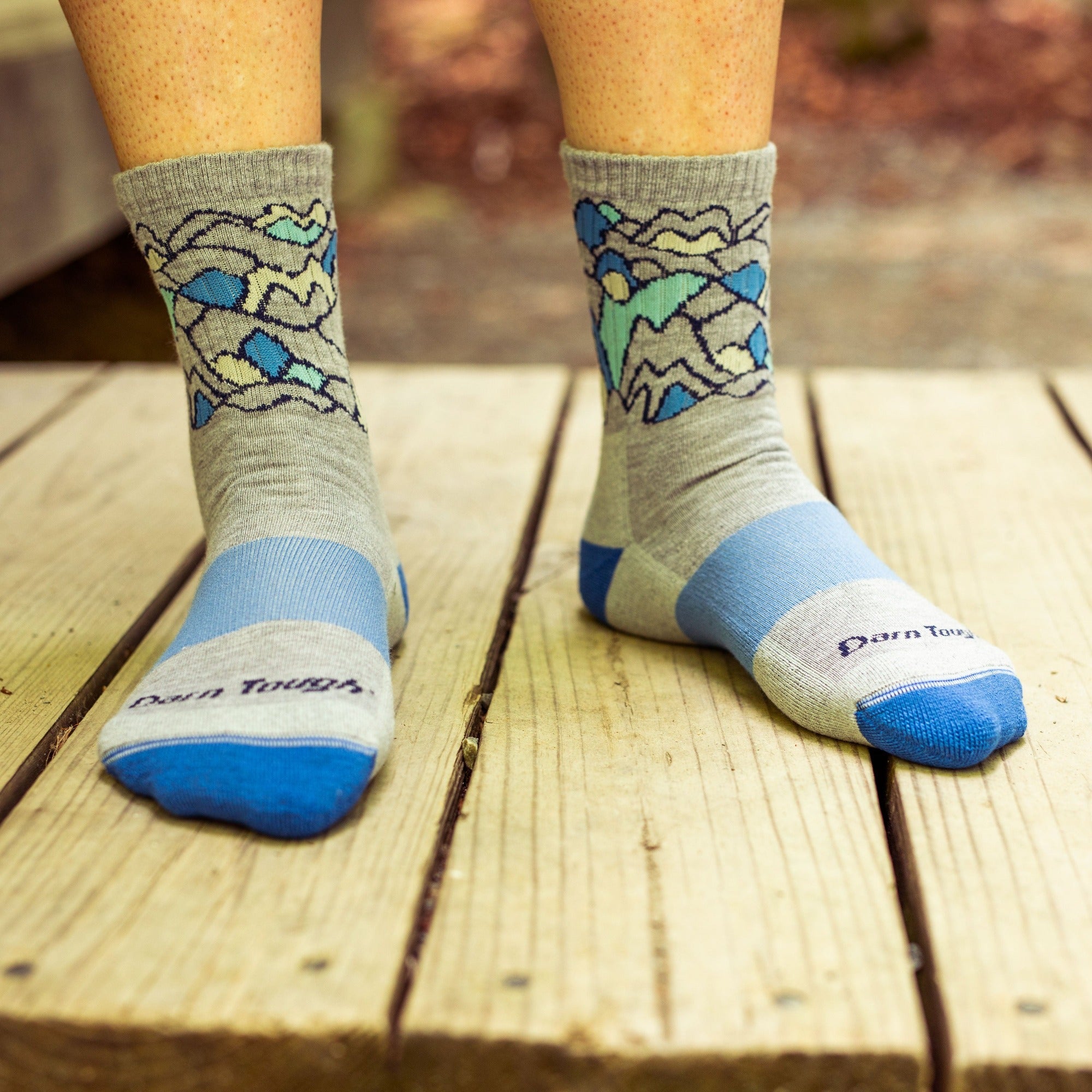 Darn Tough Merino Wool Women's Coolmax? Overlook Micro Crew Hiking Sock-Last Chance - Image 4