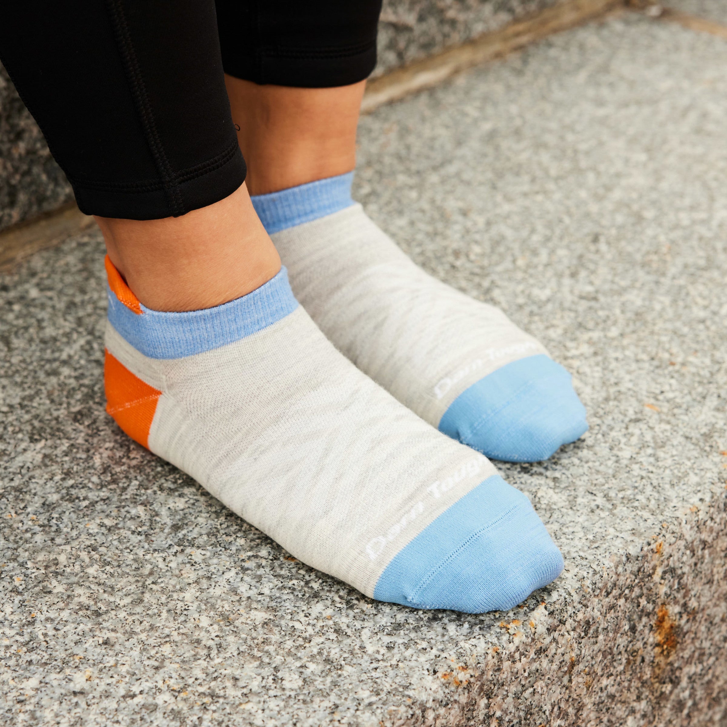 Darn Tough Merino Wool Women's Run No Show Tab Ultra-Lightweight Running Socks - Image 11