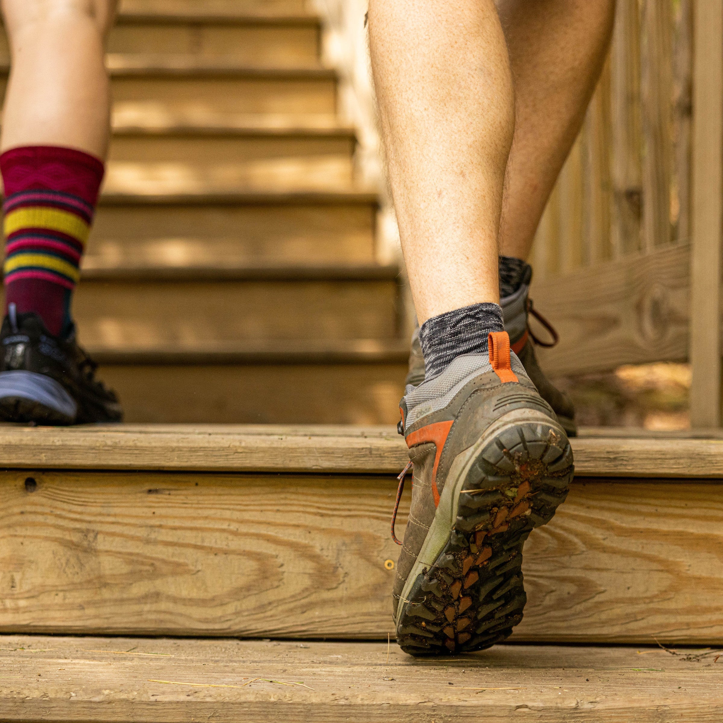 Darn Tough Merino Wool Men's Light Hiker Quarter Lightweight Hiking Socks - Image 3